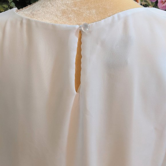 Embroidered Blouse Size L - Picture 5 of 7